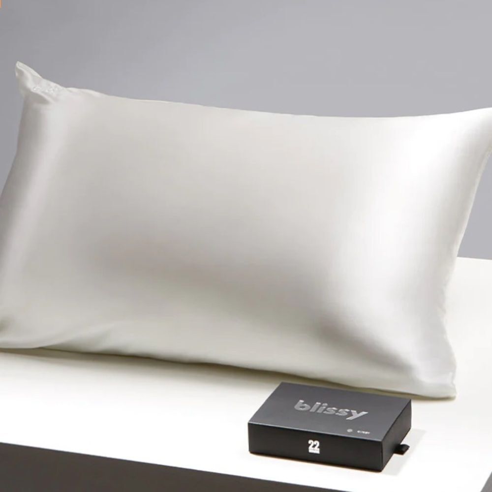 NEW Blissy White Mulberry Silk Pillowcase with zipper